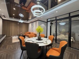 Bán căn hộ r2 chung cư vinhomes royal city, 130m2, 3 ngủ, 17.5 tỷ. 0987 485 ***.