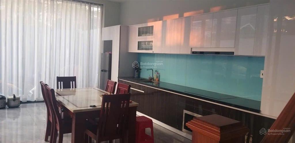 Bán gấp biệt thự 200m2 tại 57a, tân tạo, bình tân, 21 tỷ vnd có hồ bơi và hồ cá koi