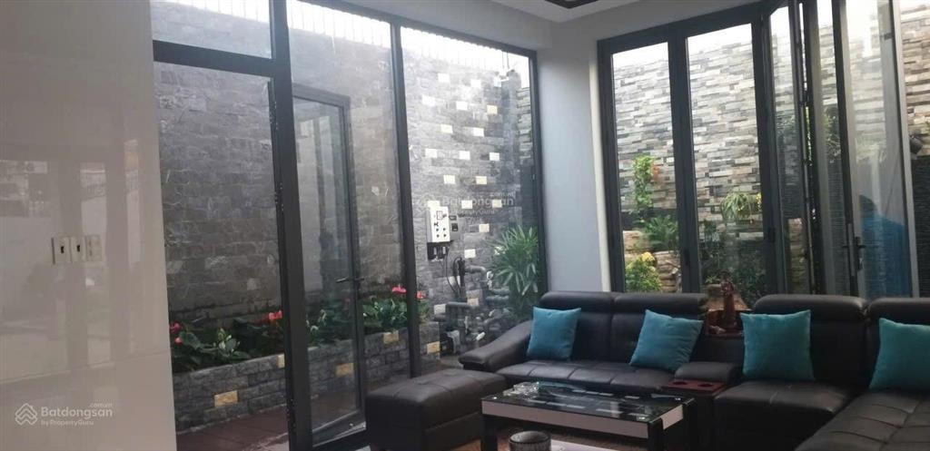 Bán gấp biệt thự 200m2 tại 57a, tân tạo, bình tân, 21 tỷ vnd có hồ bơi và hồ cá koi