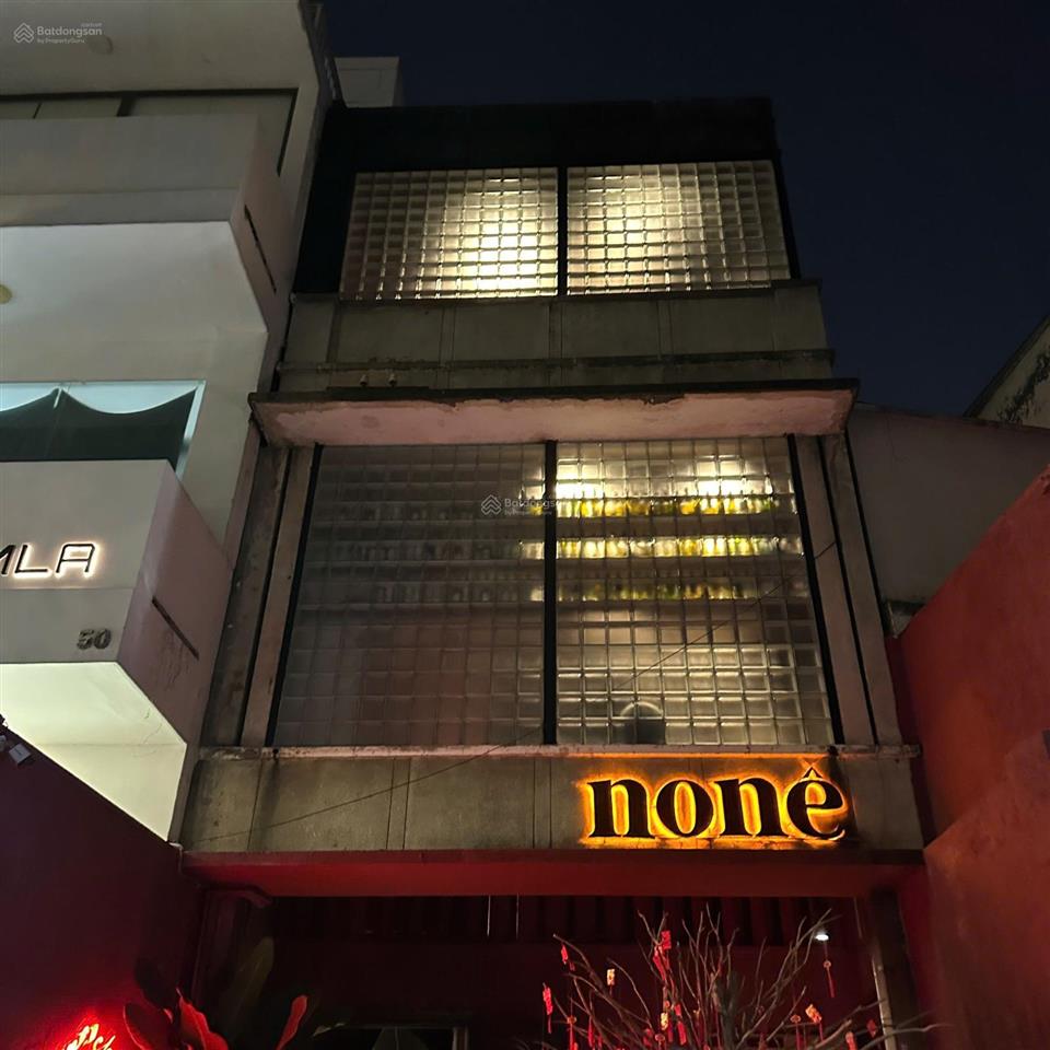 Nhà nát  giá rẻ! đối điện trụ sở mcdonald việt nam, phường đa kao, quận 1