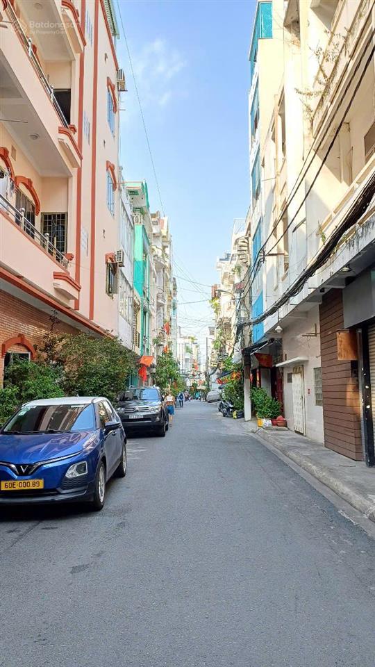 Biệt thự q3  khu vip cmt8  ngang 8m, 3 tầng  full nội thất