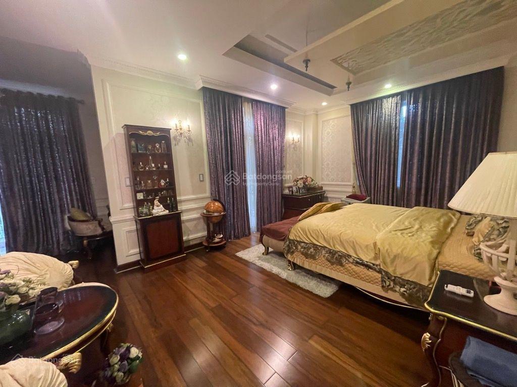 Biệt thự khu compound, lô góc 2mt, 200m2, full nội thất, sống đẳng cấp chỉ 20.8 tỷ