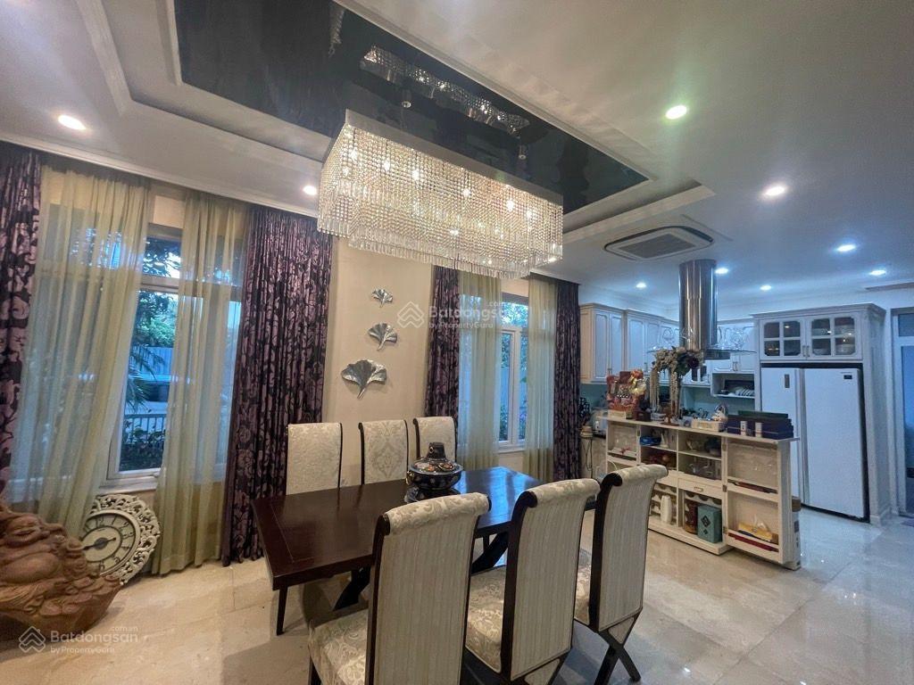 Biệt thự khu compound, lô góc 2mt, 200m2, full nội thất, sống đẳng cấp chỉ 20.8 tỷ
