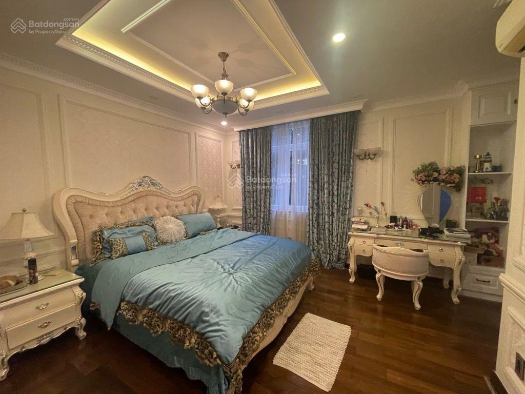 Biệt thự khu compound, lô góc 2mt, 200m2, full nội thất, sống đẳng cấp chỉ 20.8 tỷ