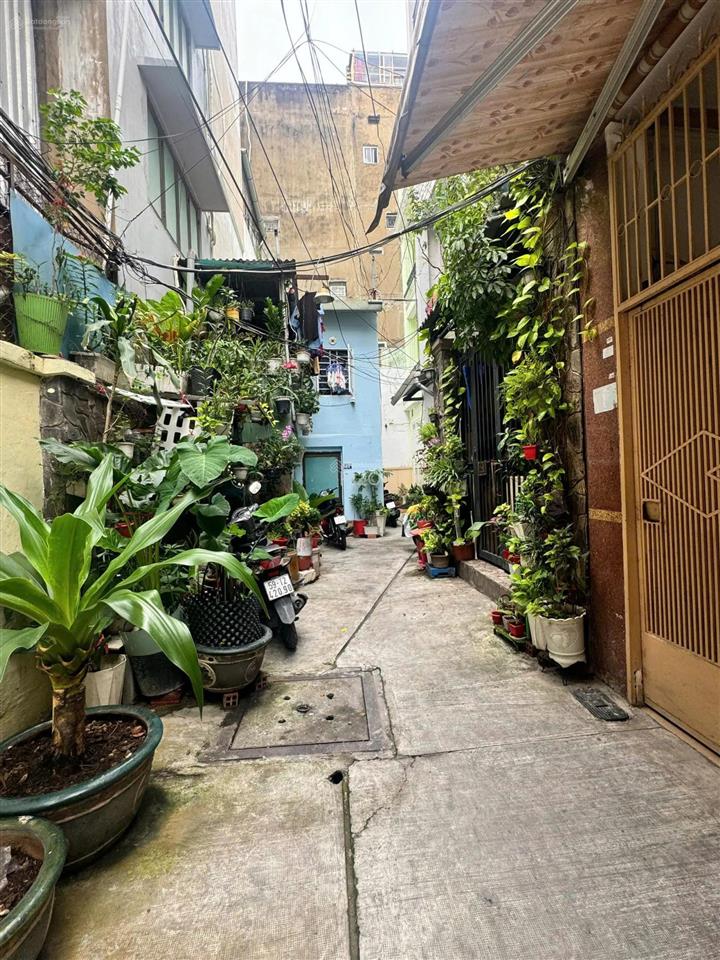 Bán nhà số 52/... đinh tiên hoàng, q.1, giá siêu hời 1,07 tỷ, 63m2, 4pn, 5wc, tốt so với thị trường