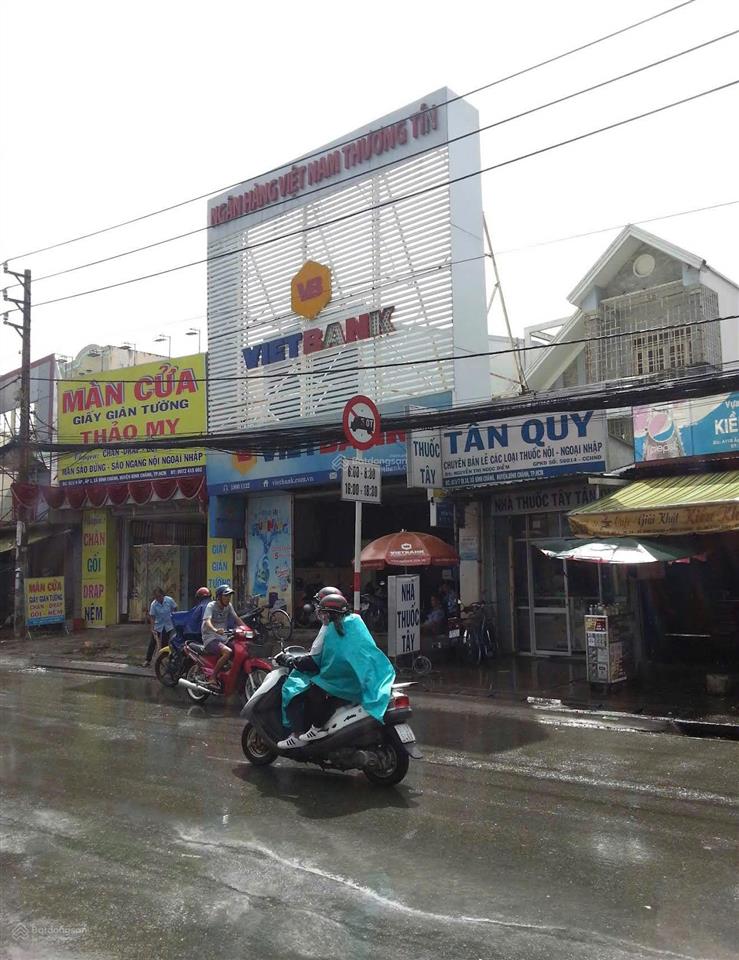 Lô góc 2 mặt tiền hoàng phan thái  193,6m2  sổ riêng