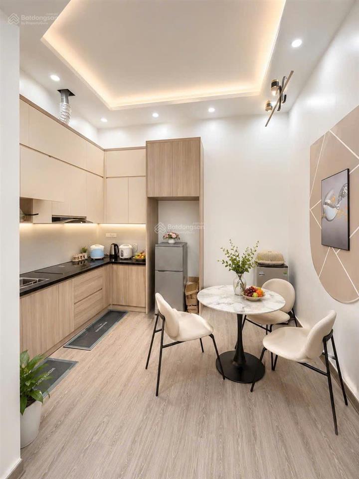 Nhà vip mỹ đình  ngõ ô tô thông kinh doanh  30m ra phố  gần bx mỹ đình  tiện ích đầy đủ