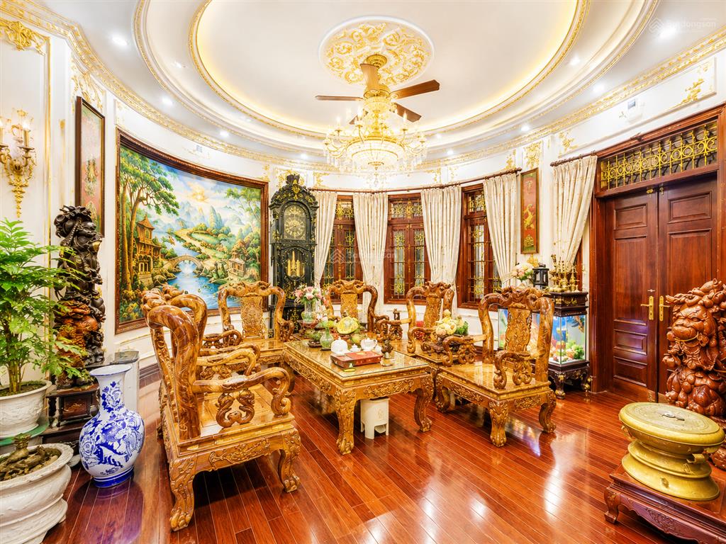 Không nhanh là mất
siêu biệt thự víp 3 mặt tiền  lô góc ô tô tránh ở sướngfull tiện ích