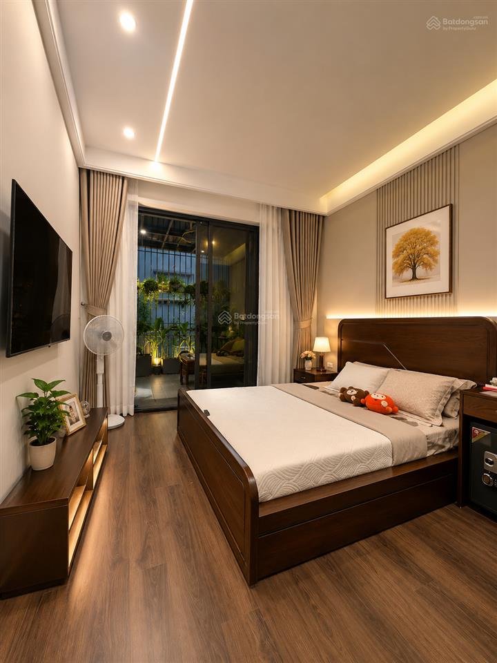 Cầu giấy nhà đẹp ở luôn 2 thoáng trước sau ba bước ra phố ô tô tránh gần các trường đại học