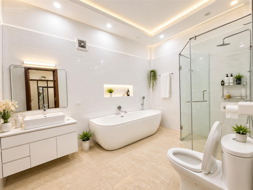 Hot nhất cầu giấy  trước nhà rộng 5m  1 ngoặt ra phố  mặt tiền khủng  dân xây cực chất 