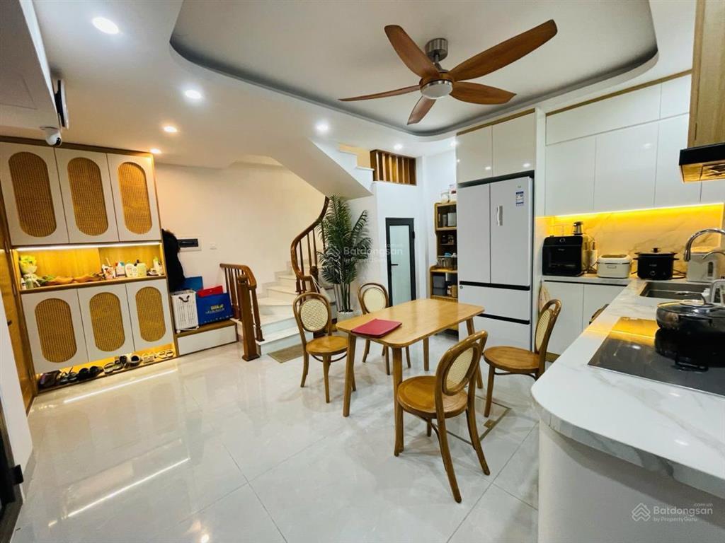 Cực sốc  cầu giấy chỉ 9.7 tỷ sở hữu ngay nhà đẹp 48m  4 tầng  mặt tiền 4.5m