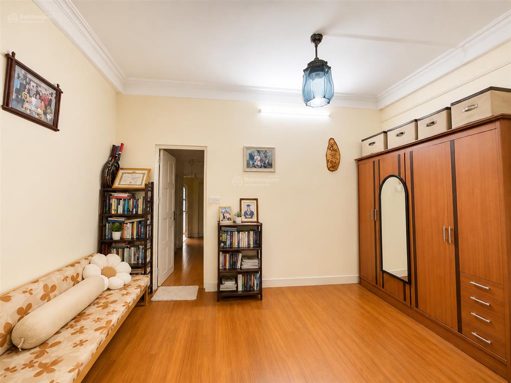 Mỹ đình  nhà đẹp chỉ 8.8 tỷ  41m  5 tầng  mặt tiền 5m  ngõ rộng ba bước ra phố