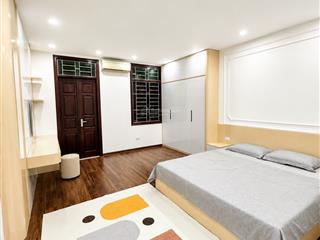 Mỹ đình  nhà đẹp ở luôn  40m  6 tầng  thang máy xịn  15m ra mặt phố ô tô tránh  cạnh bến xe