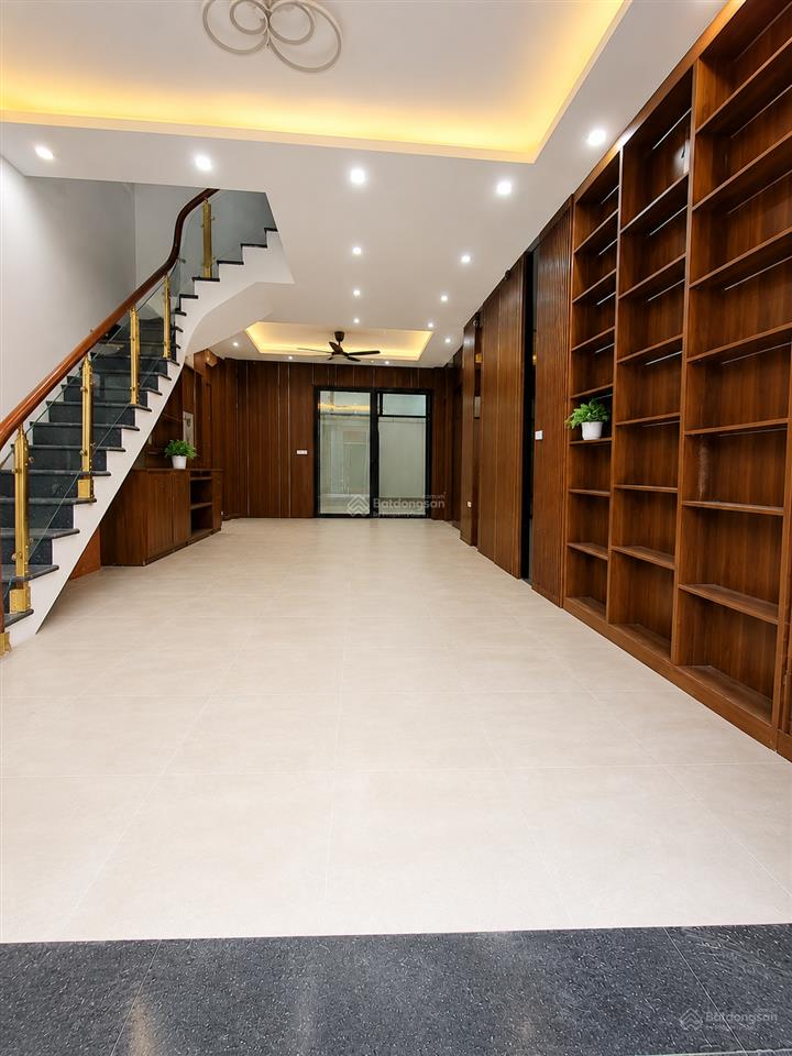 Cực sốc  chỉ 15 tỷ  nhà phân lô liền kề mỹ đình  60m2  5 tầng  mặt tiền 5m  đường ô tô tránh