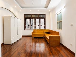 Gần phố buôn bán kinh doanhô tô đỗ cửacạnh bệnh viện và các trường đại học lớn45m  4 tầng