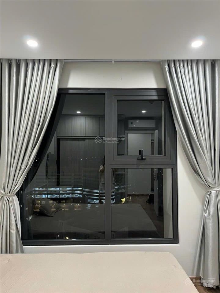 Bán căn 3n 76m view bể bơi siêu đẹp  phân khu imperia  full nội thất xách vali vào ở