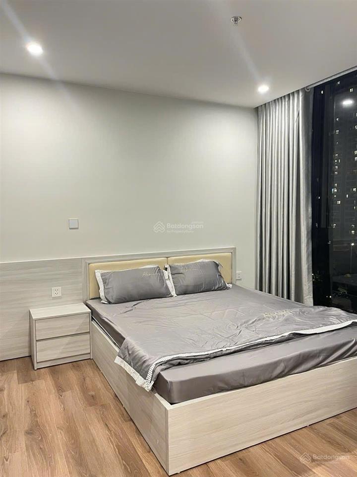 Bán căn 3n 76m view bể bơi siêu đẹp  phân khu imperia  full nội thất xách vali vào ở