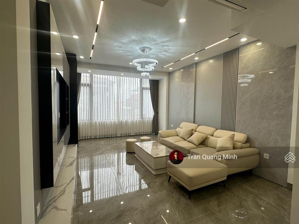 Bán nhà ngõ ô tô mới cứng 7 tầng tại ngọc thuỵ