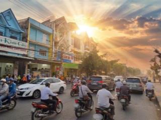 Bán nhà mặt tiền đường kinh doanh đối diện kcn sóng thần ngay trục nguyễn trãi chỉ 8,8 tỷ