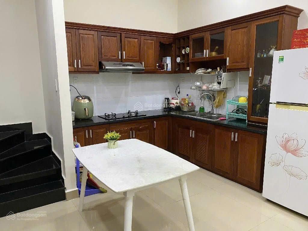 Bán nhà sau gigamall 4 tầng hoàn công cực đẹp chỉ 8,2 tỷ