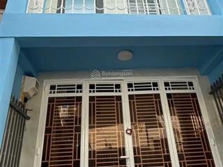 Nhà 1 trệt 1 lầu nguyễn văn cừ