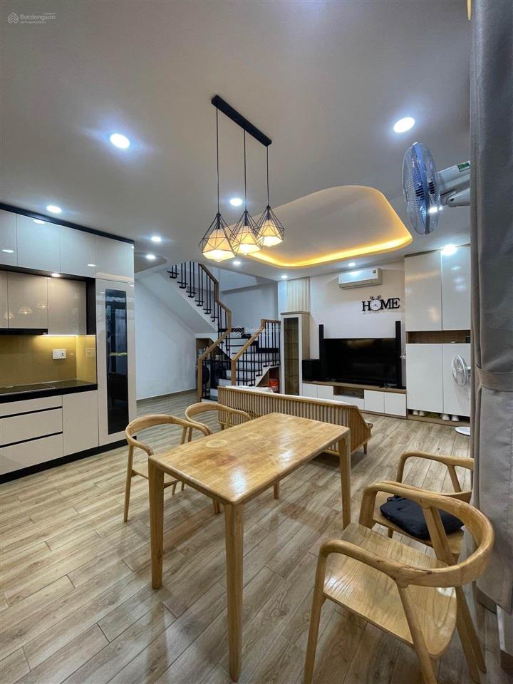 Bán nhà lâm văn bền 44m2 siêu xinh nở hậu phong thủy giữa trung tâm q7, chỉ nhỉnh 4 tỷ