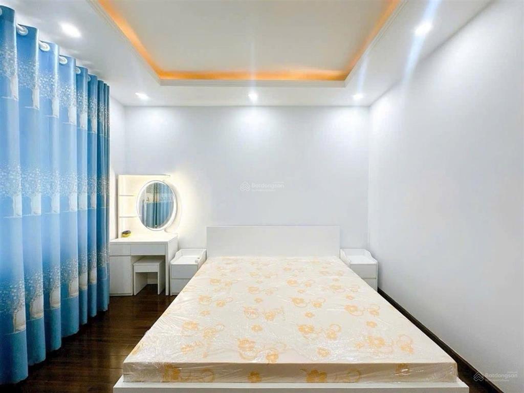 Hiếm  nhà hẻm xe hơi huỳnh tấn phát 4.5mx12m, full nội thất dọn vào ở ngay chỉ 7 tỷ x