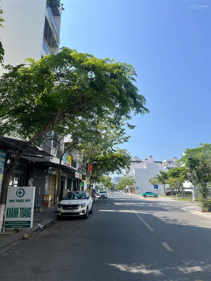 Cần bán nhà phố 3 tầng mặt tiền đường a3 trung tâm kdt vcn phước long 2, giá đầu tư, sổ sẵn