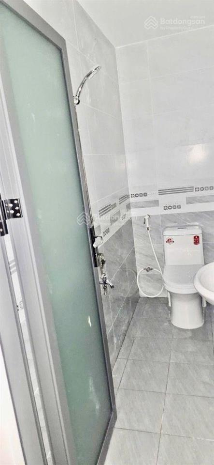 Nhà thạnh lộc 18 q12  4x8.5m  cách mặt tiền 20m  sổ vuông đẹp