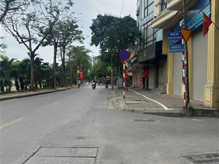 Bán gấp nhà phố nguyễn khang 109m 19.5 tỷ 1 chủ từ đầu nhà xây chắc chắn