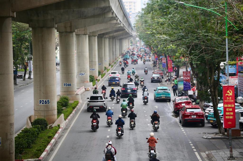 Bán gấp nhà lô góc phố xuân thủy kinh doanh sầm uất 50m nhỉnh 24 tỷ