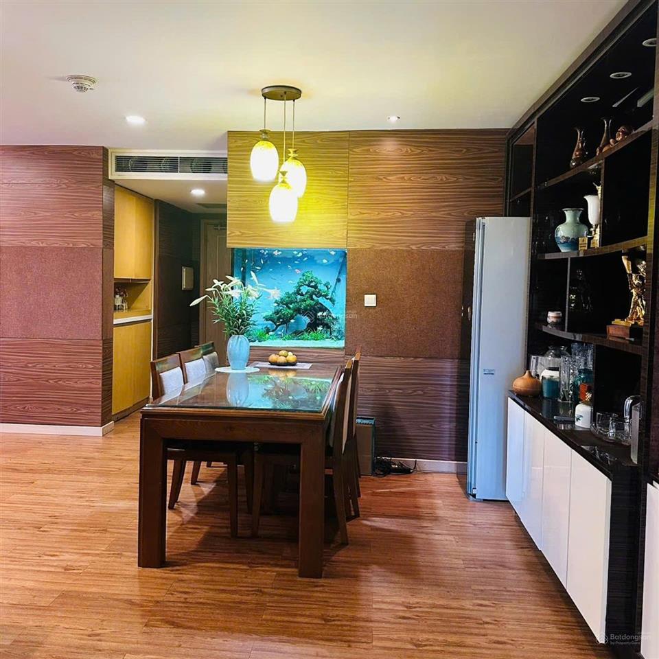 Bán gấp căn hộ 4 ngủ 160m tại viglacera thăng long n01 khuất duy tiến tặng nội thất cao cấp
