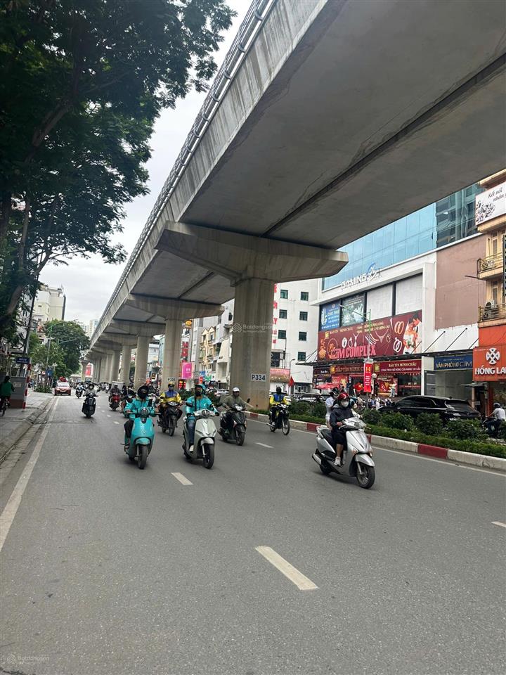 Bán nhà phố cầu giấy 105m mặt tiền 8m giá nhỉnh 24 tỷ