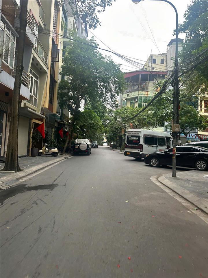 Chính chủ cần bán gấp nhà phố nguyễn chánh 66m giá 31.x tỷ