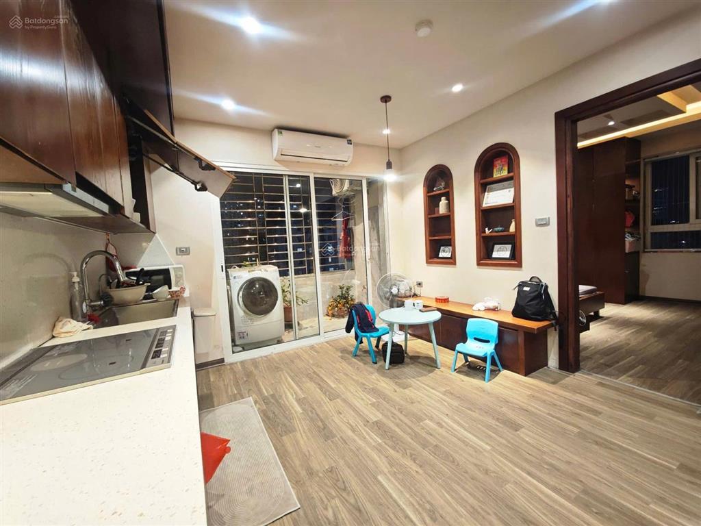 Tôi chính chủ bán gấp căn hộ 3 ngủ 90m tại tòa chung cư 335 cầu giấy mong muốn 8.1 tỷ