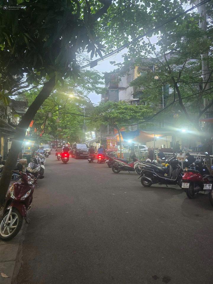 Chính chủ bán nhà mặt phố kinh doanh nghĩa tân 56m giá giảm sâu 23.5 tỷ có ra lộc pháp lý rõ ràng