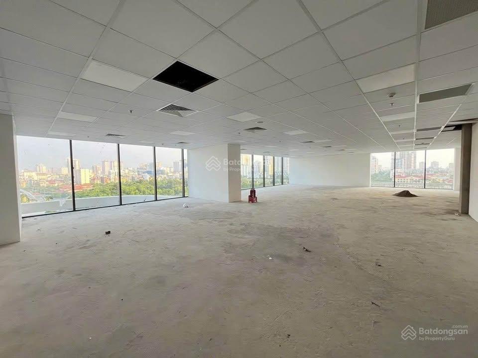 Cho thuê văn phòng tại rox tower goldmark city hồ tùng mậu, 700m2 cắt nhỏ từ 80m2