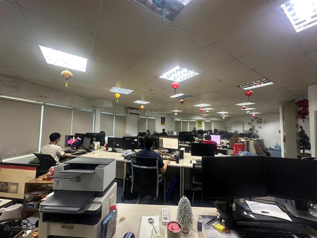 Cho thuê văn phòng nguyễn như uyên 152m2, 38 triệu/tháng
