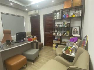 Cho thuê văn phòng nam trung yên 90m2, 18 triệu/tháng