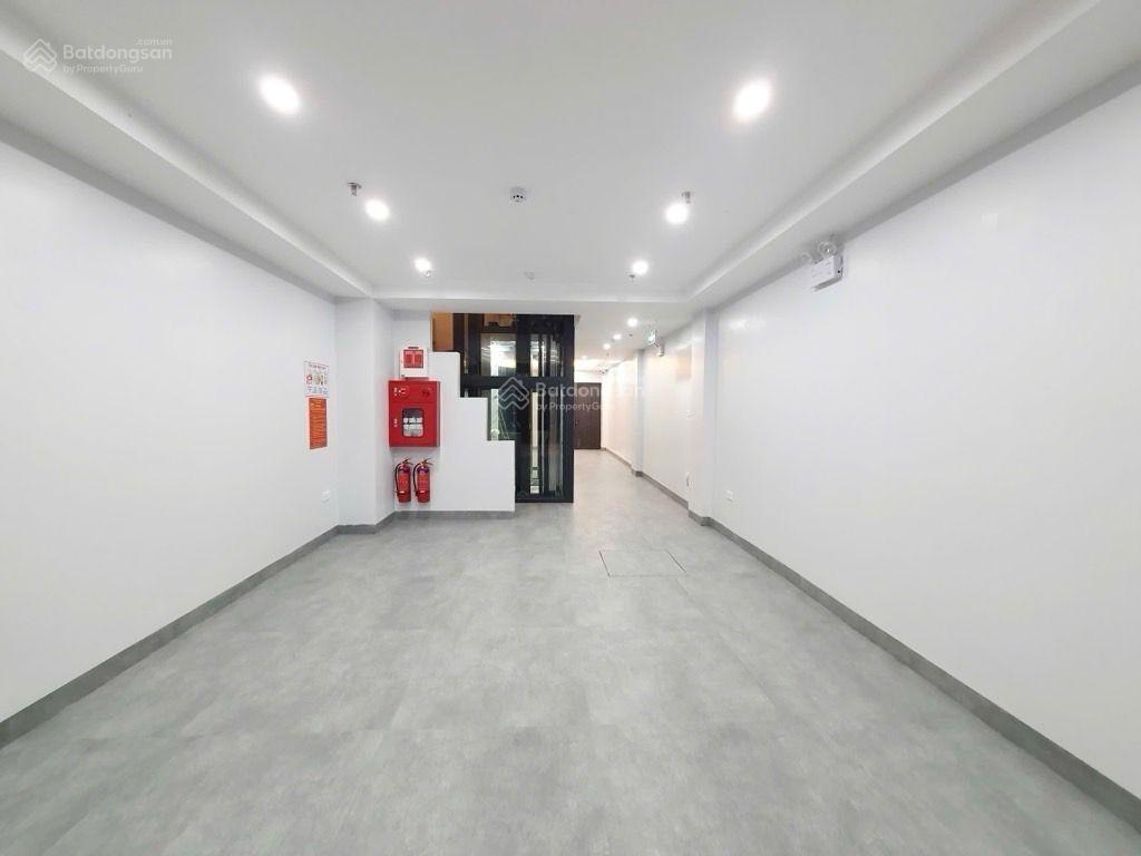 Bán nhà dòng tiền 70 triệu/tháng, 54m2, 7 tầng, 10 phòng cho thuê khép kín, ngõ ô tô, giá 25.75 tỷ