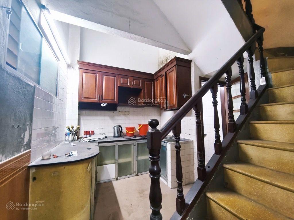 Chủ nhà tâm huyết gửi gắm nhà tại hoàng văn thái  lô góc  ngõ nông 10m ra phố  35,4m2  8.66 tỷ