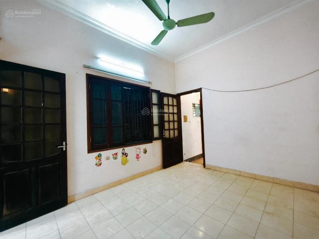 Bán nr 100 cù chính lan, 8,85 tỷ, 38m2, 4pn, 3wc, 5t