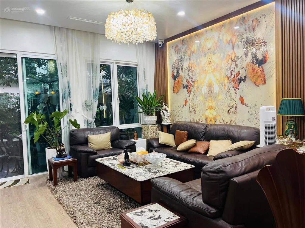 Biệt thự liền kề  parkcity  hiếm nhà bán  sân vườn  vành đai 3.5  2 thoáng trước sau