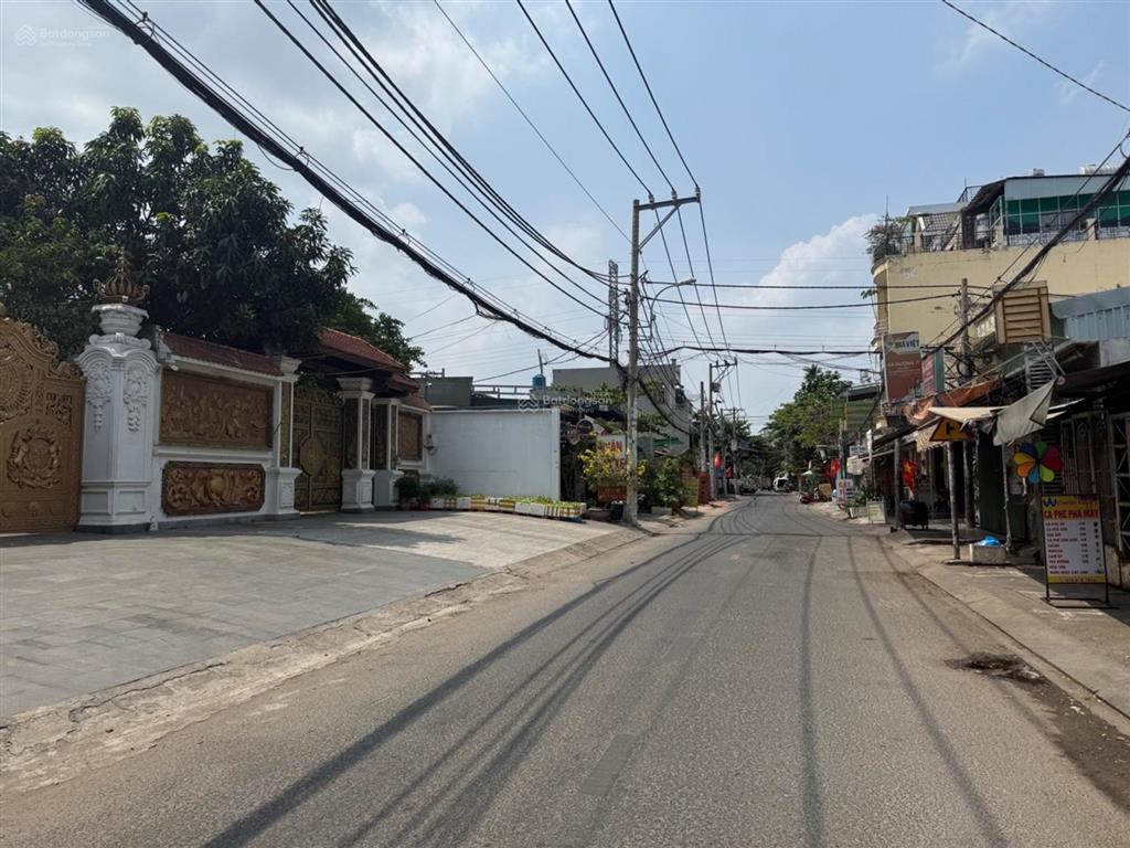 Nhà riêng biệt. 73m. sổ hồng riêng công chứng ngay
