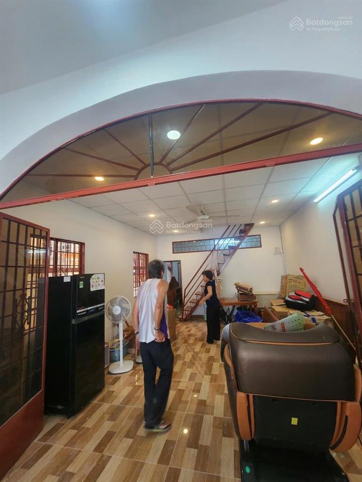 Bán nhà riêng 65m.. 2 tầng. sát
