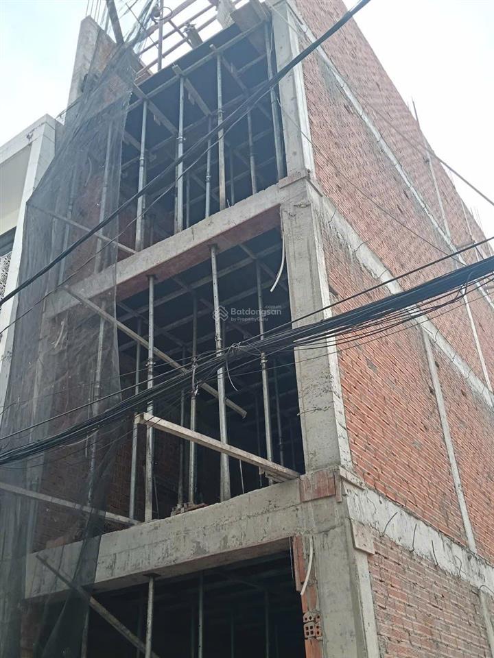 Hiếm, bán đất đẹp, ngang 5m, đường xe tải, bình thành ,q.bình tân chỉ 4.5 tỷ alo nhân 0877 737 ***