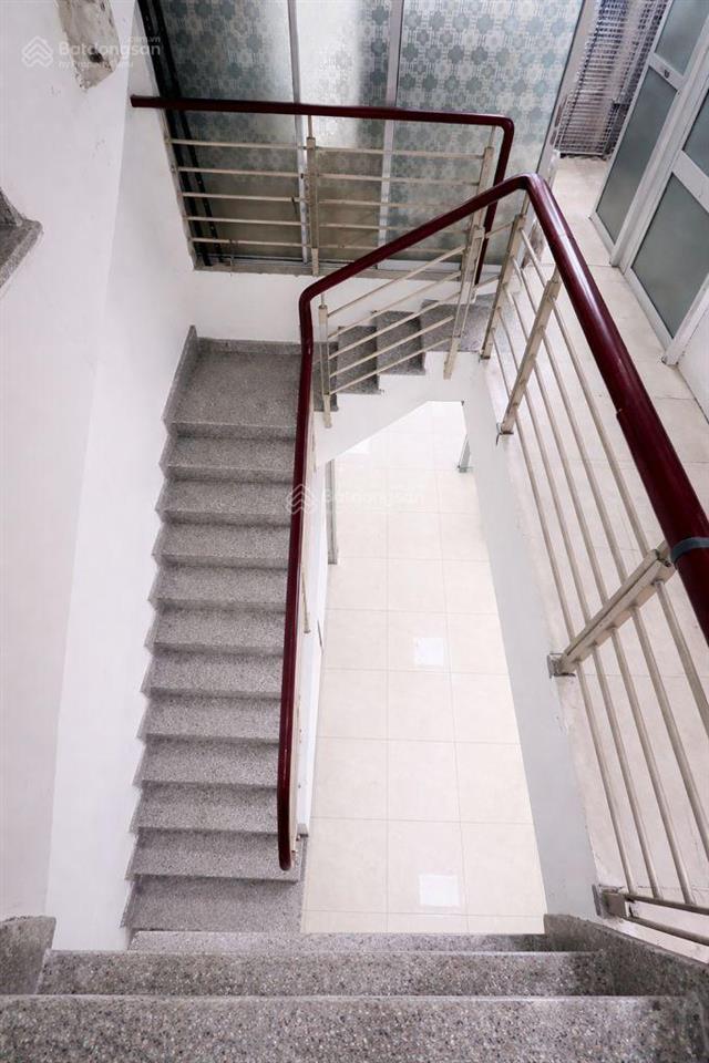 3 tầng 5x20 hẻm xe tải đậu lại nguyễn văn linh q7