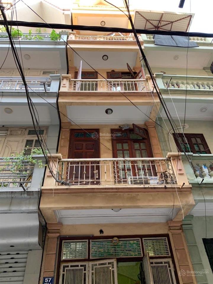 Cho thuê nhà khu tập thể 108 dương văn bé, ô tô đỗ cửa, ngõ rộng 7 mét, giá 9,5tr/tháng