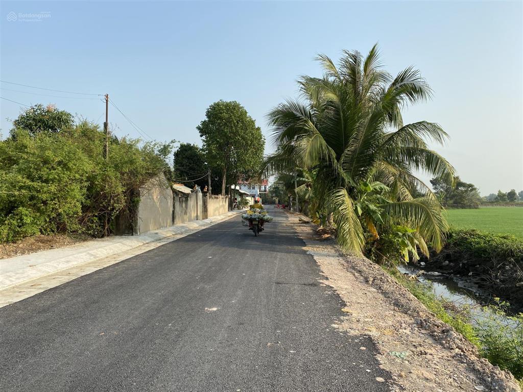 Bán đất 100m2 trung tâm thị trấn đông thành