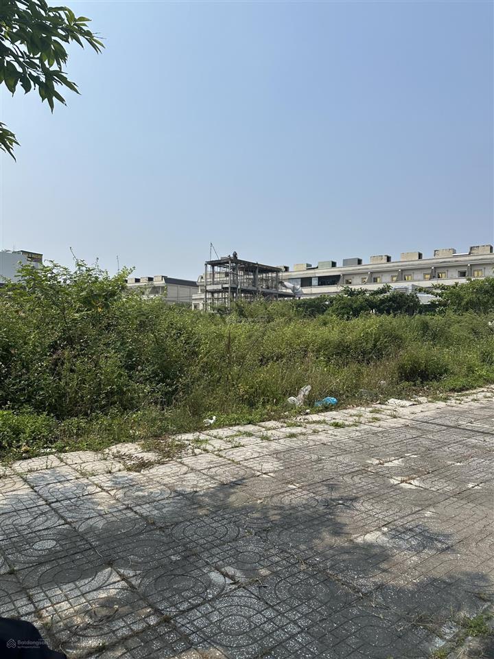 Bán lô đất mặt tiền nguyễn thành long đường 7m5 khu đô thị xanh bàu tràm